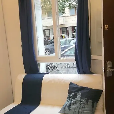 Studio Cosy Avec Mezzanine Apartment *